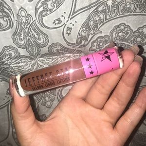NWB Jeffree Star-- Dominatrix